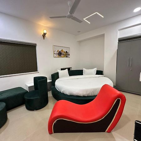 Hotel O The Leela Inn Pune Ngoại thất bức ảnh