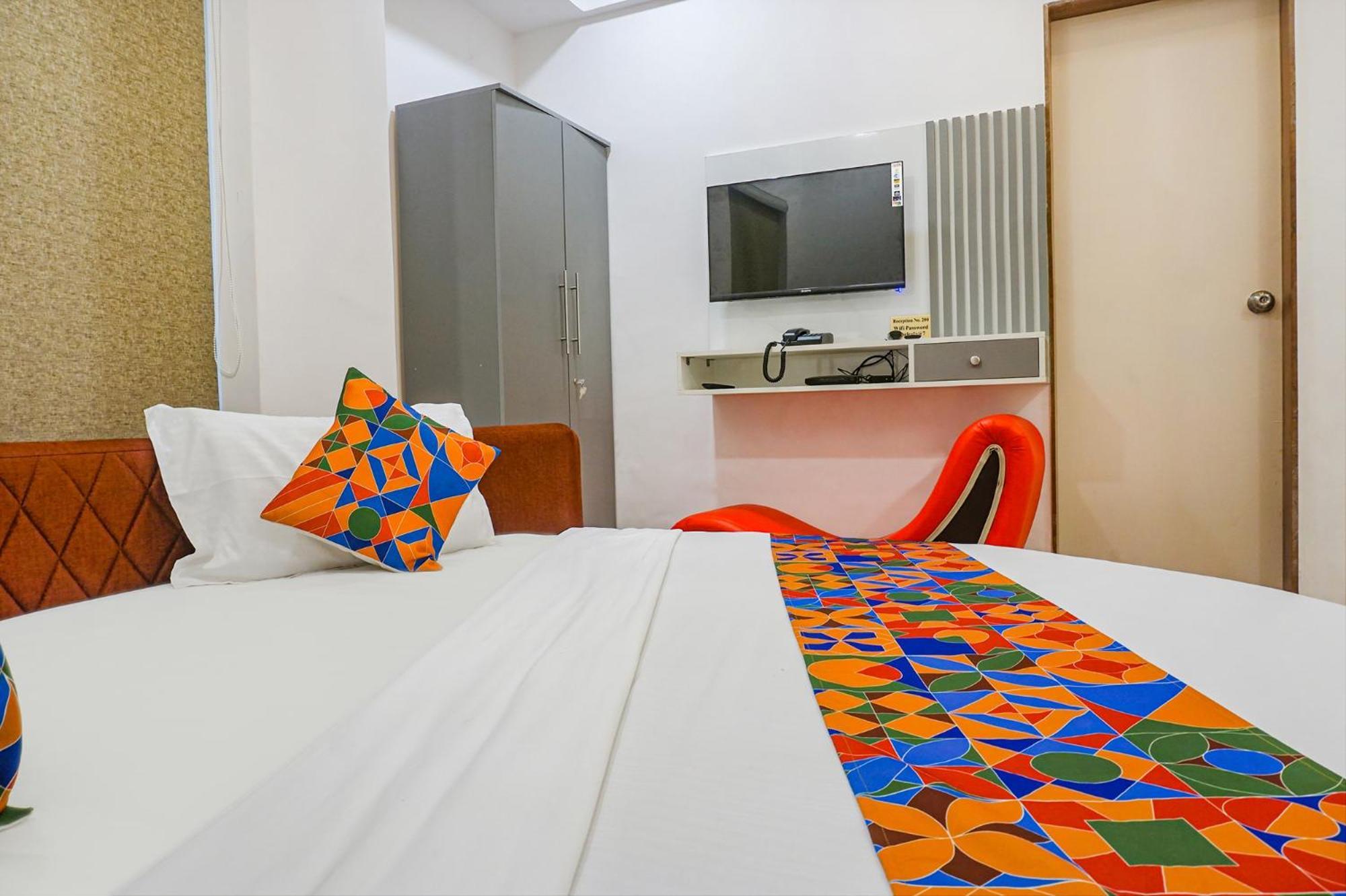 Hotel O The Leela Inn Pune Ngoại thất bức ảnh