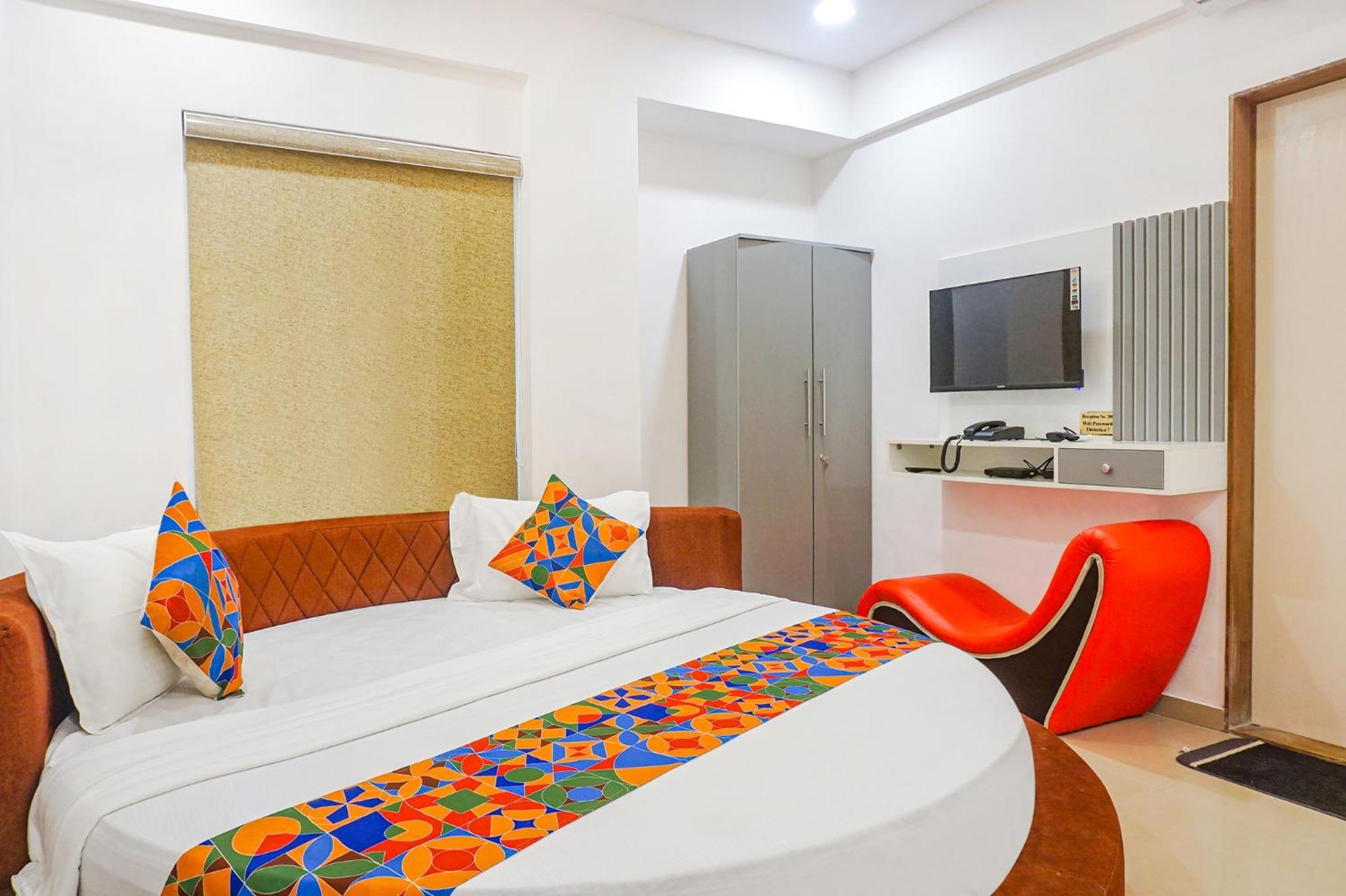 Hotel O The Leela Inn Pune Ngoại thất bức ảnh