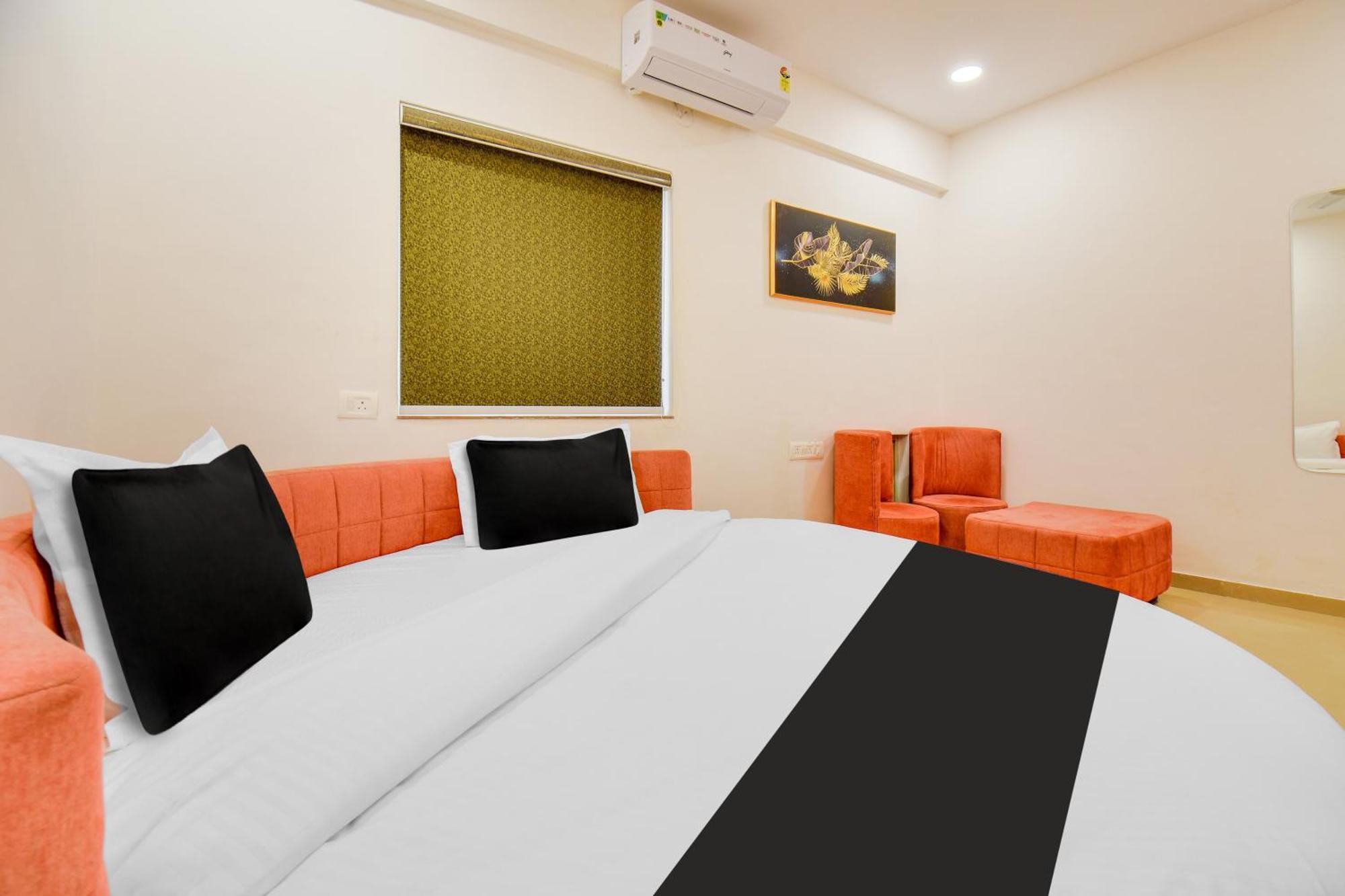 Hotel O The Leela Inn Pune Ngoại thất bức ảnh