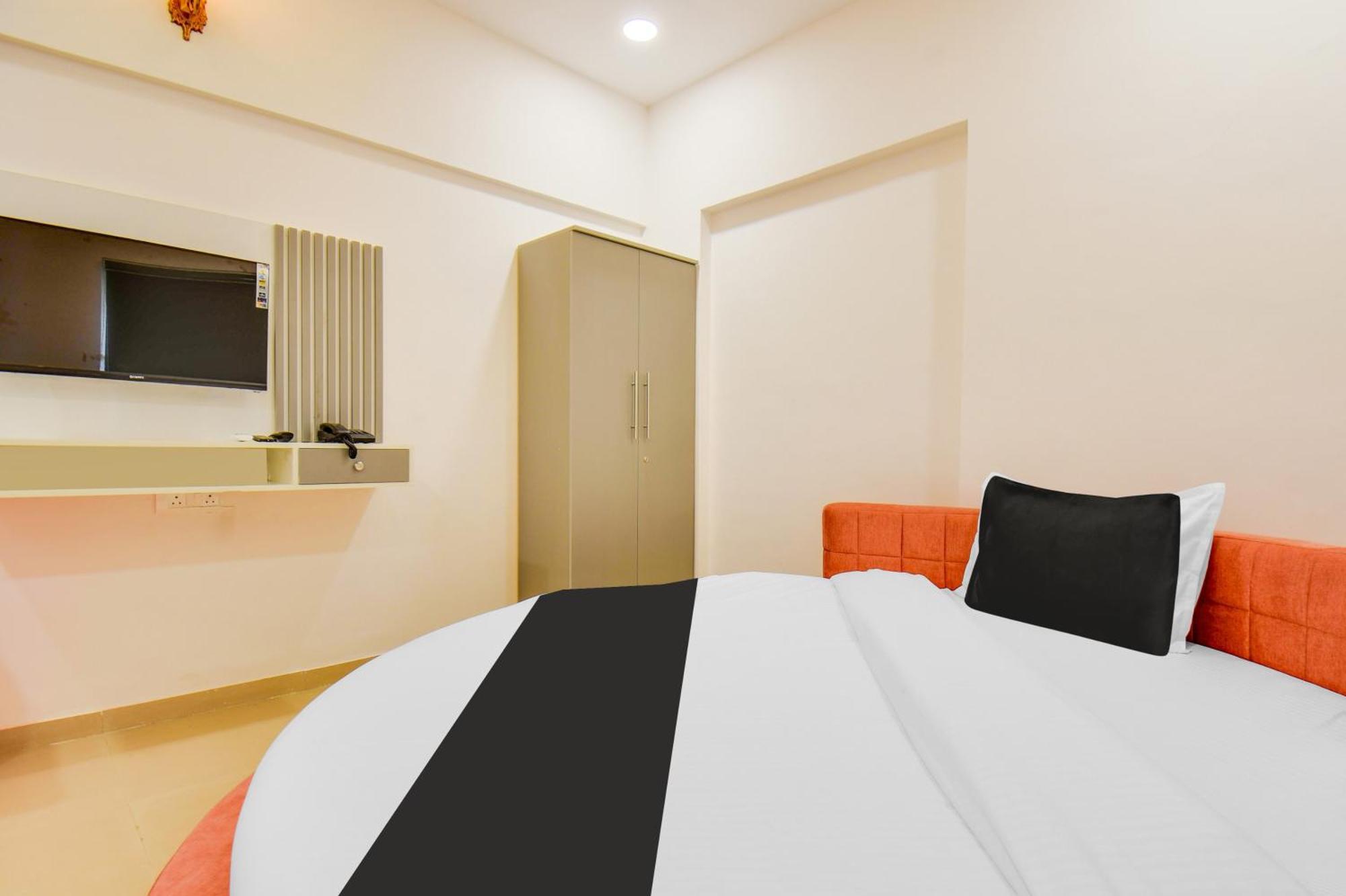 Hotel O The Leela Inn Pune Ngoại thất bức ảnh
